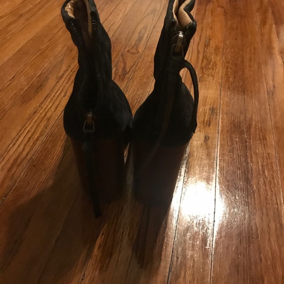 Black Jeffrey Campbell booties - Picture 4 of 4